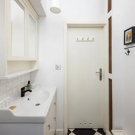 Metro Raclawicka Comfy By Bookinghost Apartment Warschau