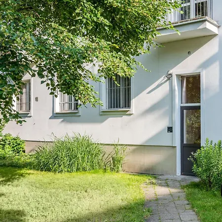 Daire Metro Raclawicka Comfy By Bookinghost Varşova